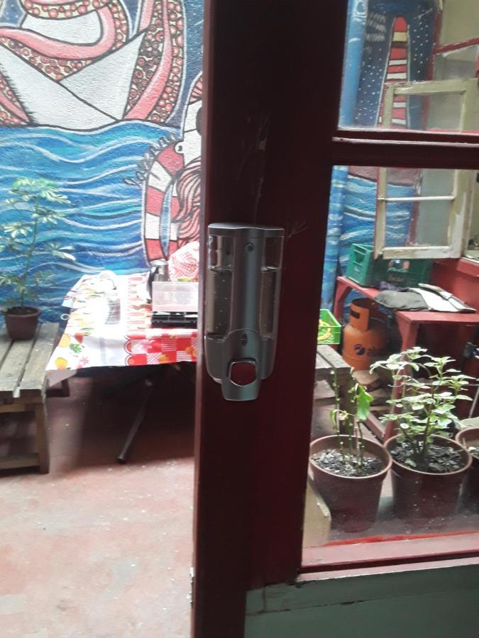 Hostal Del Pirata 발파라이소 외부 사진