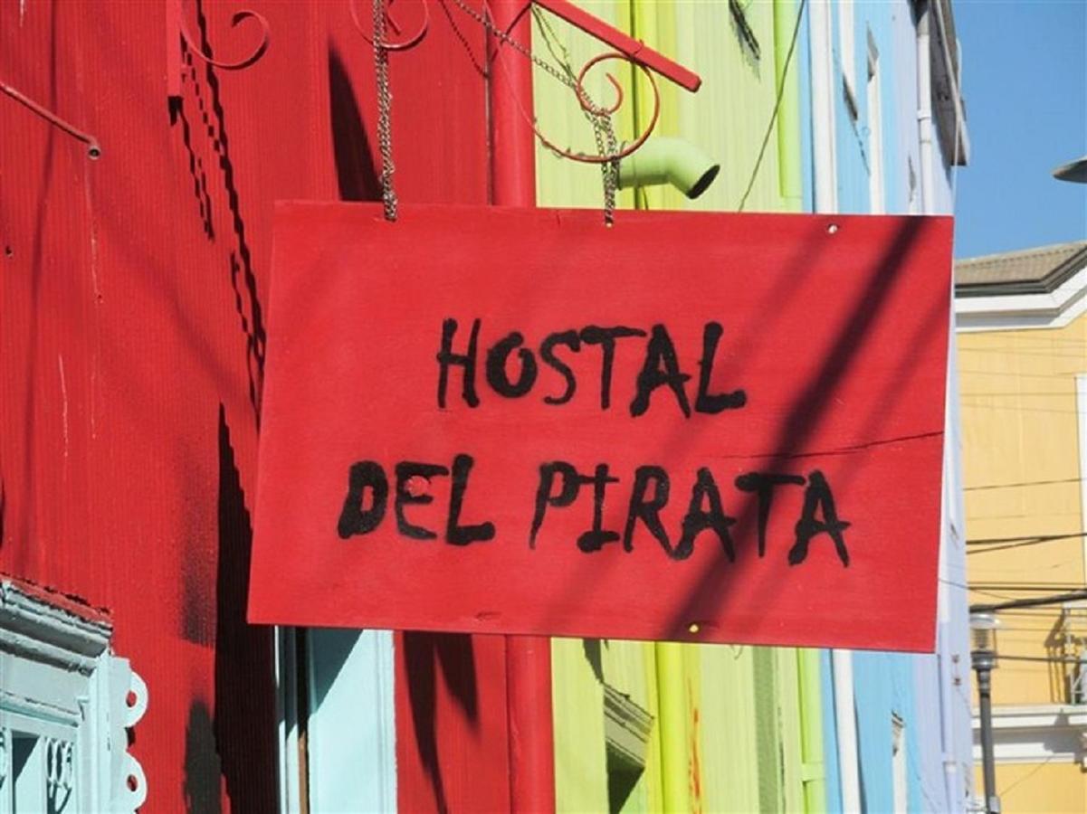 Hostal Del Pirata 발파라이소 외부 사진